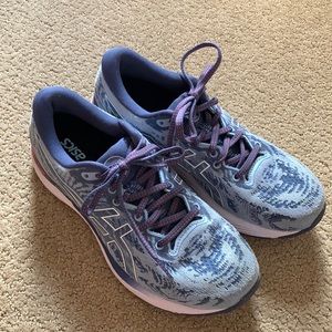 ASICS Gel Cumulus 23 size 9